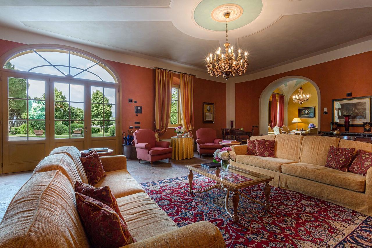 La Dimora Dell'Inventore Luxury B&B Capannori Exterior photo